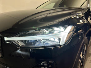 https://vehicle.imgix.net/4533806/861293bd-cea4-4521-adf2-b8f809b21730.jpg