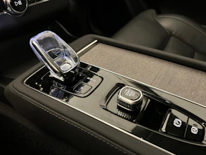 https://vehicle.imgix.net/4533808/1d2fb919-8cba-41a9-bf94-fb1bdfe94280.jpg
