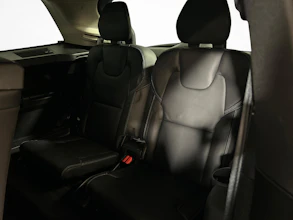 https://vehicle.imgix.net/4533808/6b125dcb-131e-4b54-9cf9-684faf552930.jpg