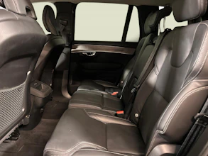 https://vehicle.imgix.net/4533808/c47e53e7-039c-4a4a-92ad-24f87eb48fd1.jpg