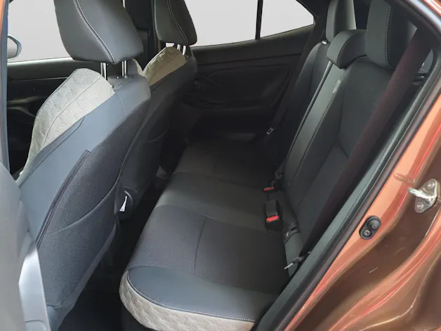 Toyota Yaris Cross 1.5 VVT-i HSD Premium AWD-i