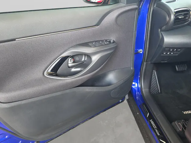 Toyota Yaris Cross 1.5 VVT-i HSD Premium AWD-i