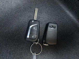 MAZDA 2 1.5 Hybrid Centre-Line