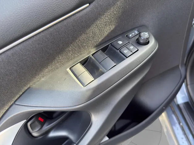 MAZDA 2 1.5 Hybrid Centre-Line