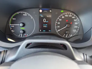 MAZDA 2 1.5 Hybrid Centre-Line