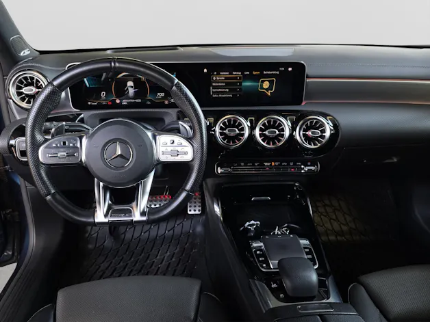 MERCEDES-BENZ A 35 AMG 4matic