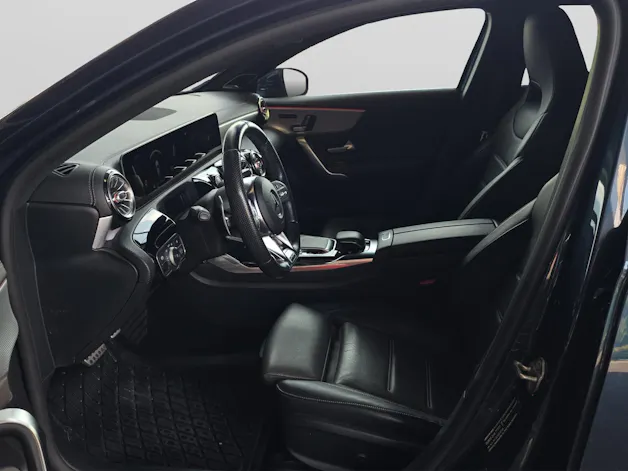 MERCEDES-BENZ A 35 AMG 4matic