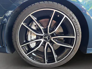 MERCEDES-BENZ A 35 AMG 4matic