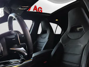 MERCEDES-BENZ A 35 AMG 4matic