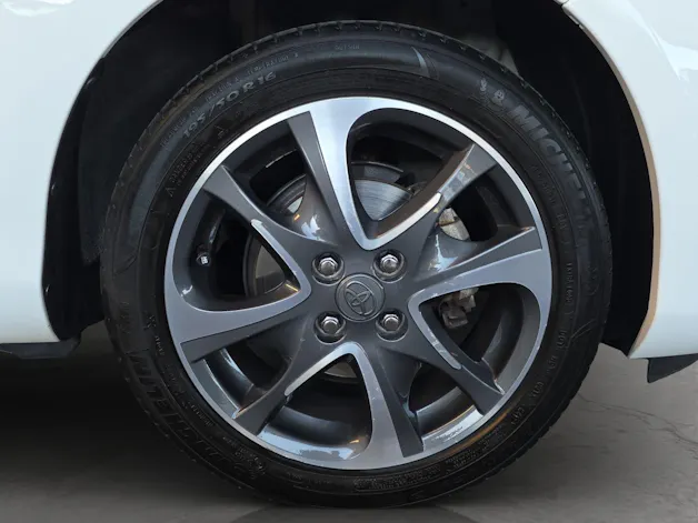 Toyota Yaris 1.33 VVT-i Trend