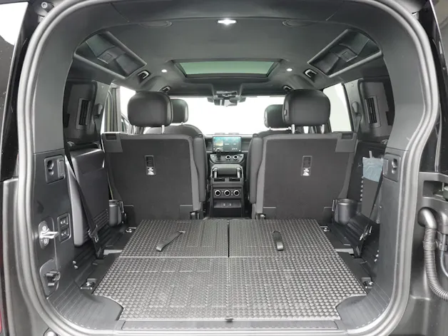 Land Rover Defender 110 3.0 D I6 350 Vertex