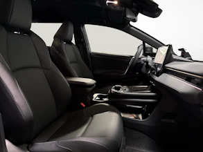https://vehicle.imgix.net/4533980/5c5b44d4-db8b-4223-b09b-775950da16e2.jpg
