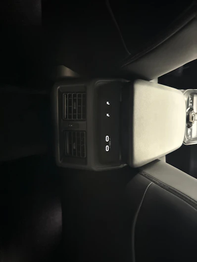 Fahrzeugbild TOYOTA BZ4X
