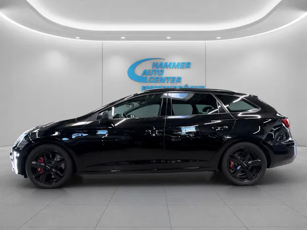 SEAT Leon ST 2.0 TSI 300 Cupra 4Drive DSG