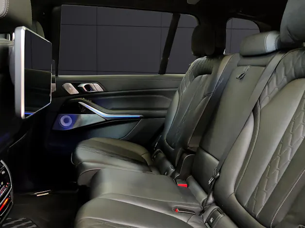BMW X7 G07 M50i Bowers & Wilkins Diamond Surround Sound Executive Drive Pro Fond-Entertainment Professional Standheizung
