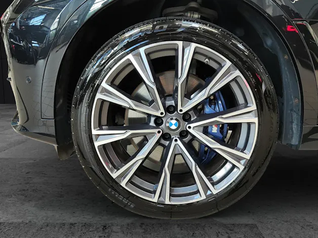 BMW X7 G07 M50i Bowers & Wilkins Diamond Surround Sound Executive Drive Pro Fond-Entertainment Professional Standheizung