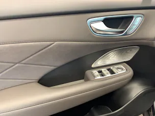 MG S6 EV 77 kWh Luxury