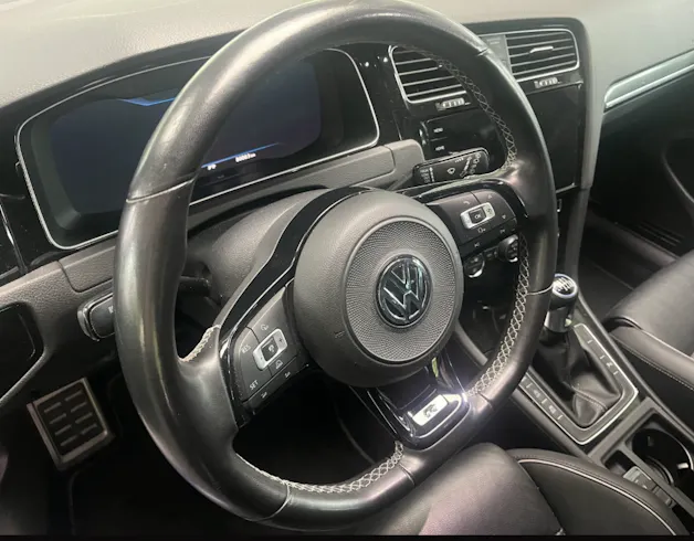 VW Golf VII 2.0 TSI R 310 4motion