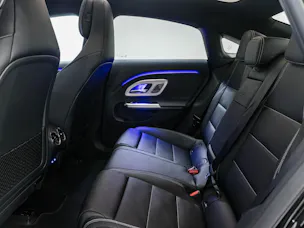 MERCEDES-BENZ CLA 350 4MATIC EQ