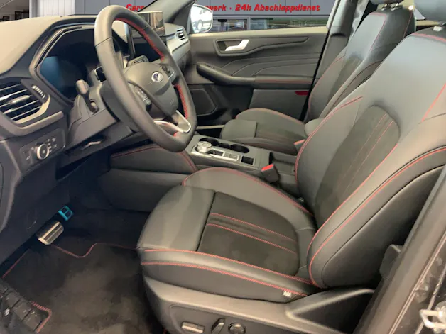 FORD Kuga 2.5 Hybrid ST-Line X 4x4