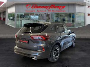 FORD Kuga 2.5 Hybrid ST-Line X 4x4