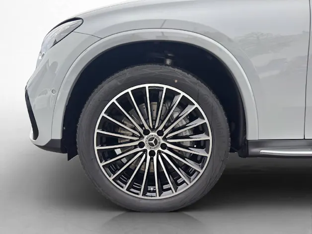 MERCEDES-BENZ GLC 300 e AMG Line 4Matic EQ Star Coupé