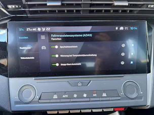 PEUGEOT 308 SW 1.2 Hybrid Style