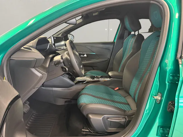 PEUGEOT 208 1.2 Hybrid Envy