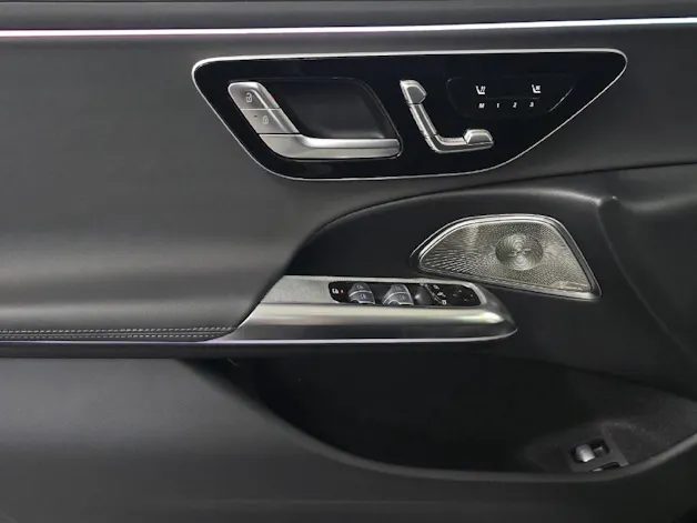 MERCEDES-BENZ E 53 Hybrid AMG 4Matic+