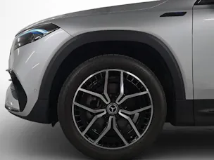 MERCEDES-BENZ EQB 350 AMG Line 4Matic