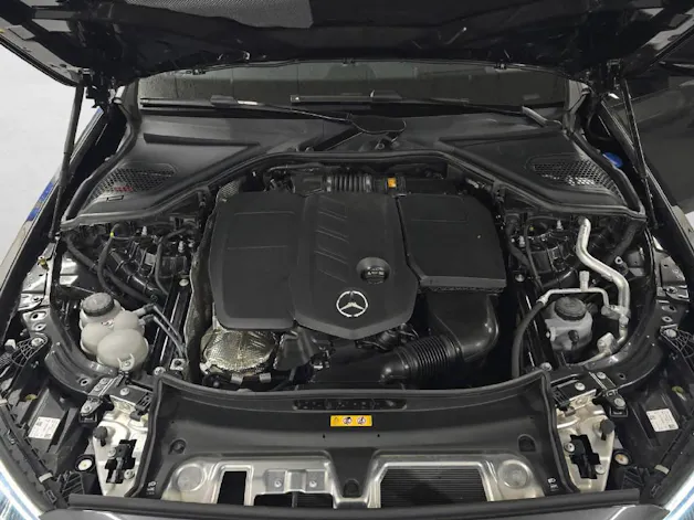 MERCEDES-BENZ E 220 d AMG Line 4Matic T-Modell