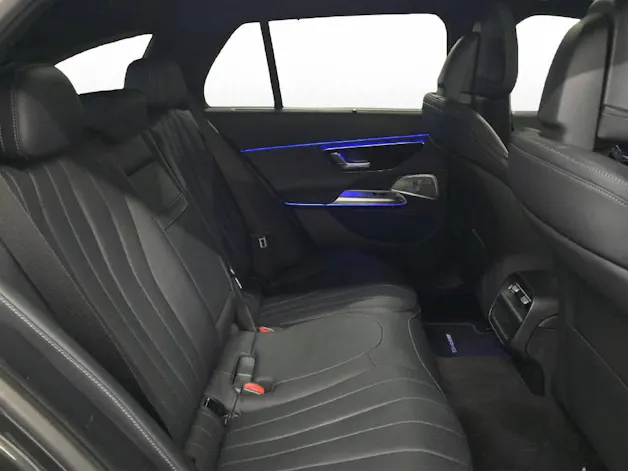 MERCEDES-BENZ E 220 d AMG Line 4Matic T-Modell