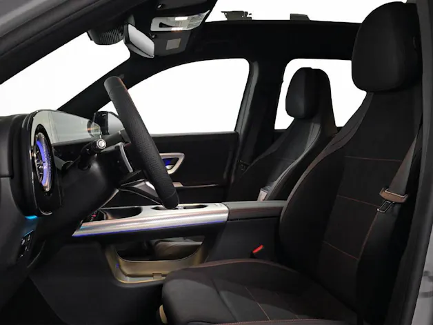MERCEDES-BENZ GLB 220 AMG Line 4Matic
