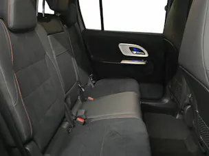 MERCEDES-BENZ GLB 220 AMG Line 4Matic