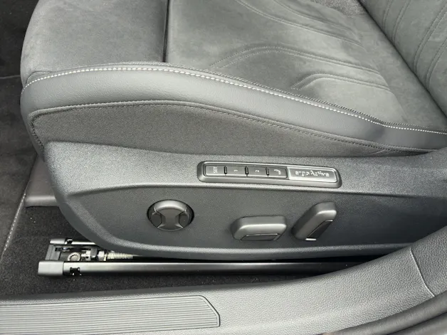 VW Golf VIII 1.5 eTSI Life DSG