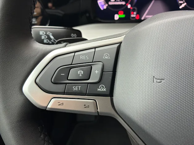 VW Golf VIII 1.5 eTSI Life DSG