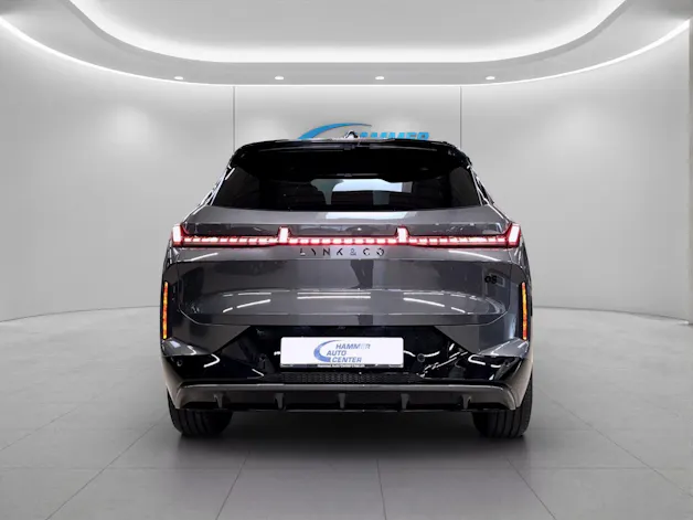 Lynk & Co 08 1.5 PHEV More