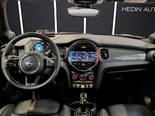 MINI F56 Cooper SE