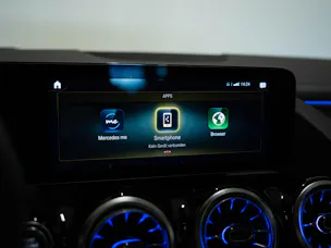 MERCEDES-BENZ GLA-Klasse H247 GLA 45 S AMG 4matic+