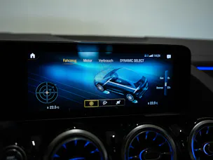 MERCEDES-BENZ GLA-Klasse H247 GLA 45 S AMG 4matic+