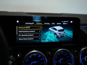 MERCEDES-BENZ GLA-Klasse H247 GLA 45 S AMG 4matic+