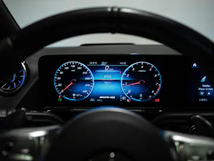 MERCEDES-BENZ GLA-Klasse H247 GLA 45 S AMG 4matic+