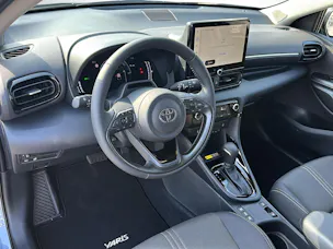 Toyota Yaris 1.5 VVT-i HSD Trend
