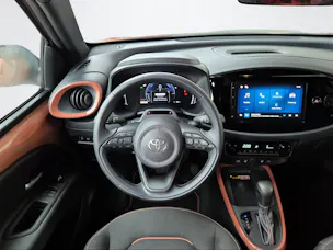 Toyota Aygo X 1.5 VVT-i HSD Trend inkl. Wartungsvertrag 4 Jahre / 60'000 km