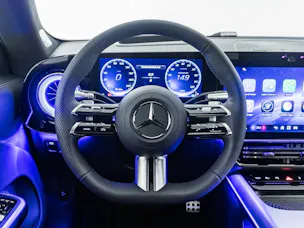 MERCEDES-BENZ CLA 350 4MATIC SB EQ