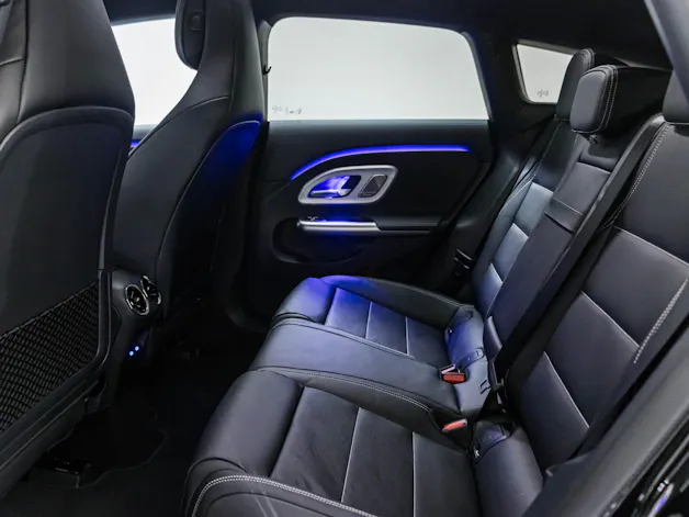 MERCEDES-BENZ CLA 350 4MATIC SB EQ