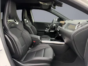 MERCEDES-BENZ GLA-Klasse H247 GLA 35 AMG 4matic