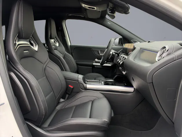 MERCEDES-BENZ GLA-Klasse H247 GLA 35 AMG 4matic