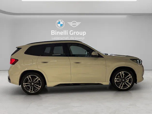 BMW iX1  30 xDrive M-SportPaket