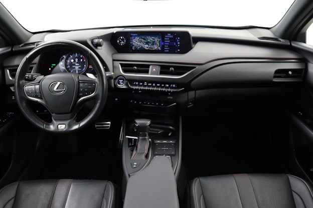 Vehicle image 9